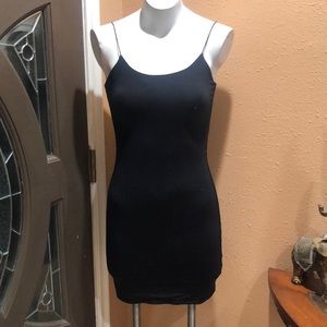 Free black spaghetti strap short dress